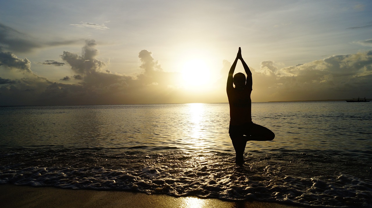 beginner's guide to yoga: poses and benefits